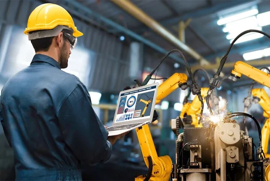 What are the benefits of Odoo ERP in the manufacturing industry